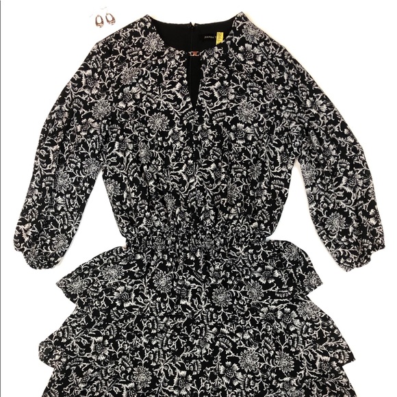 Ivanka Trump Dresses & Skirts - Black and White Dress